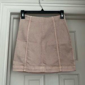 Free people light pink denim mini skirt size 0
